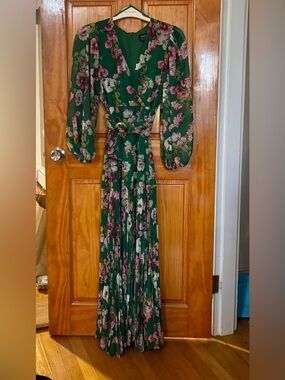 Bardot Green Floral Maxi Dress with Belt